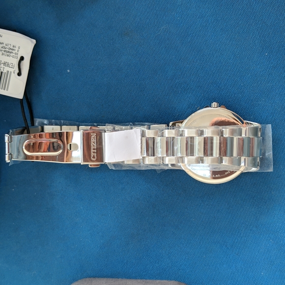 Citizen Eco-drive watch - Picture 4 of 6